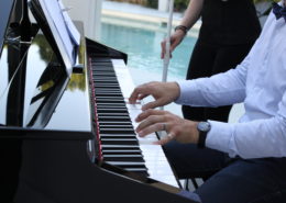 Pianiste en Live au bord de la piscine au Chateau de la Rairie (44), animation musicale