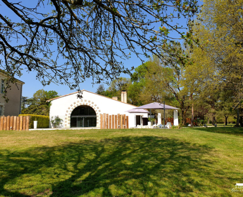 Extérieur terrasse Salle de réception Château à Pont Saint Martin (44)