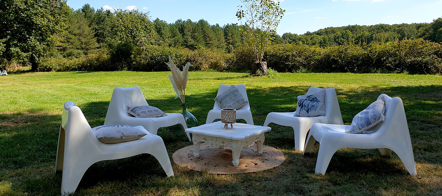 Petit salon cosy dans le parc du Château